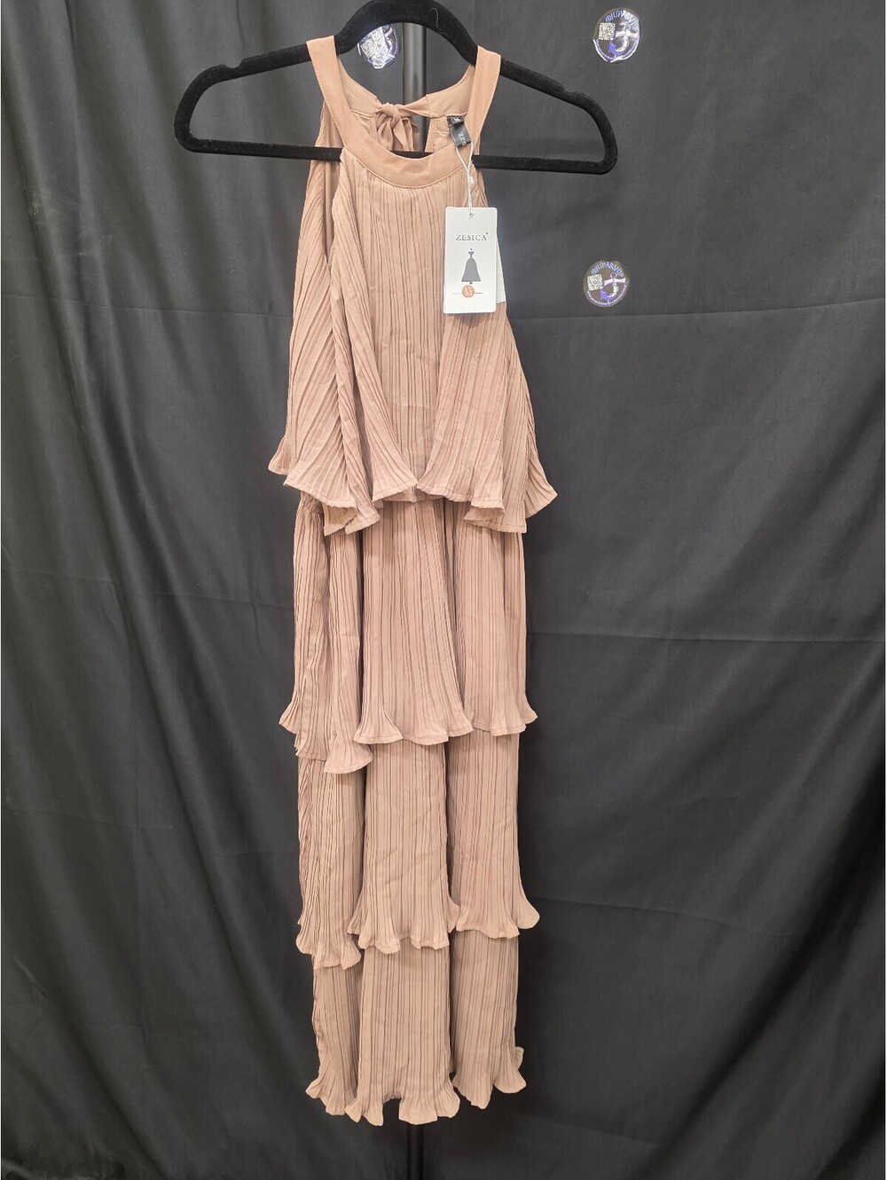 ZESICA WOMEN’S RUFFLE TIERED CHIFFON HALTER SWING MIDI DRESS KHAKI M